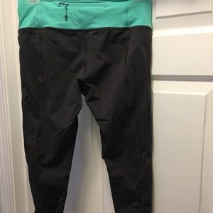 Lululemon crop pants